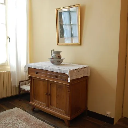 Jardins Secrets Bed & Breakfast *